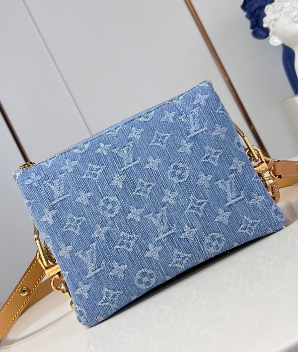 Louis Vuitton(Coussin BB)