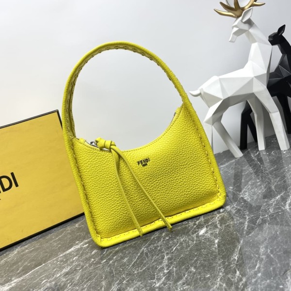 Fendi(Fendessence)