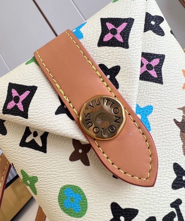 Louis Vuitton(Envelope Pouch)