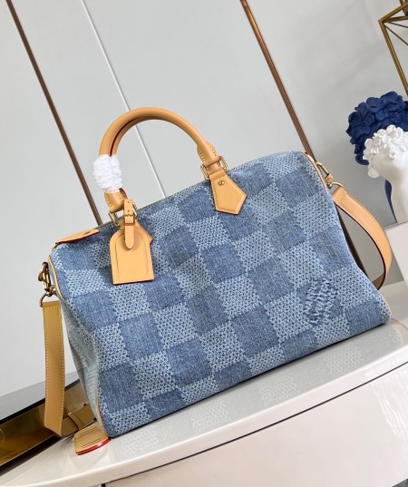 Louis Vuitton(Pharrell Williams)