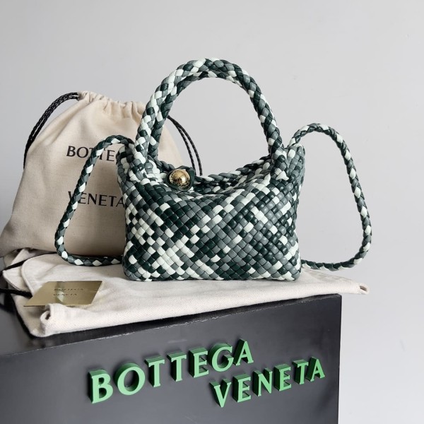 Bottega Veneta(TOSCA)