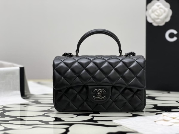 Chanel(CF)