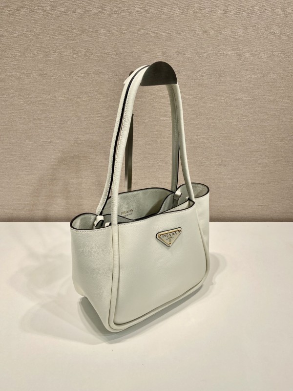 Prada(1BG539)