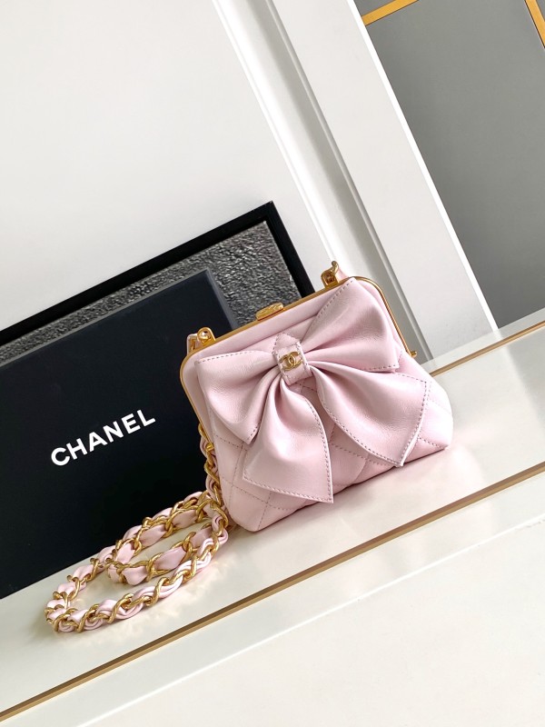 Chanel(24a)
