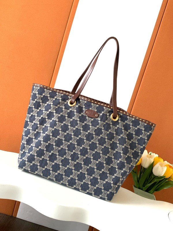 Celine(TOTE)