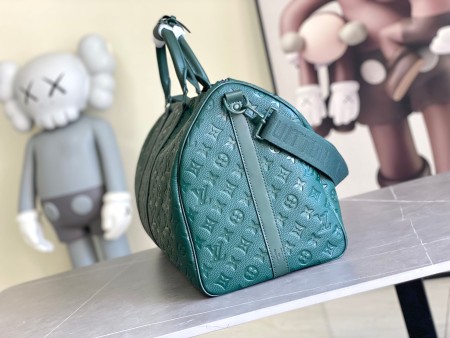Louis Vuitton(Keepall)