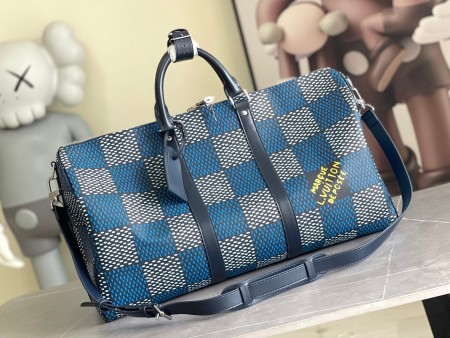 Louis Vuitton(Keepall)