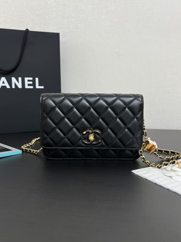 Chanel(24awoc)