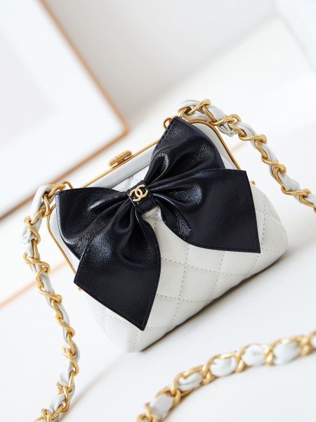 Chanel(24A)