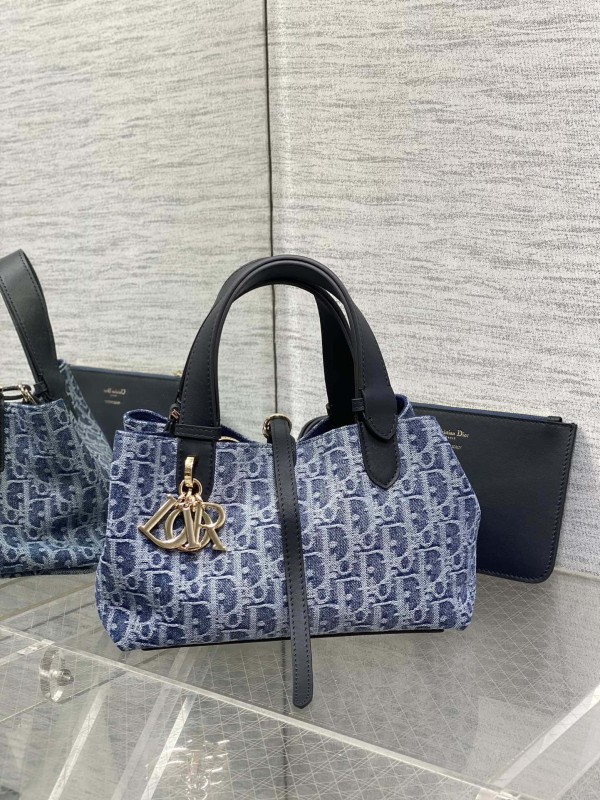 Dior(Toujours)