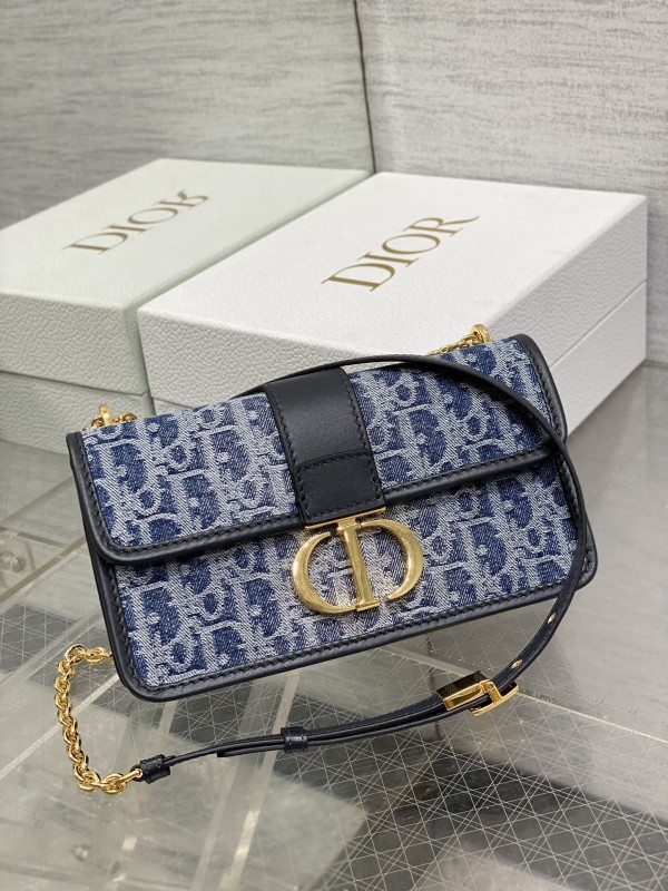 Dior(Montaigne)