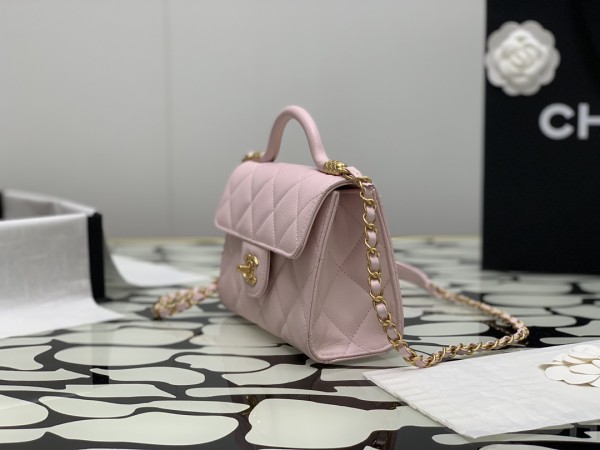 Chanel(24a)