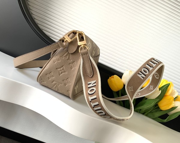 Louis Vuitton(Diane)