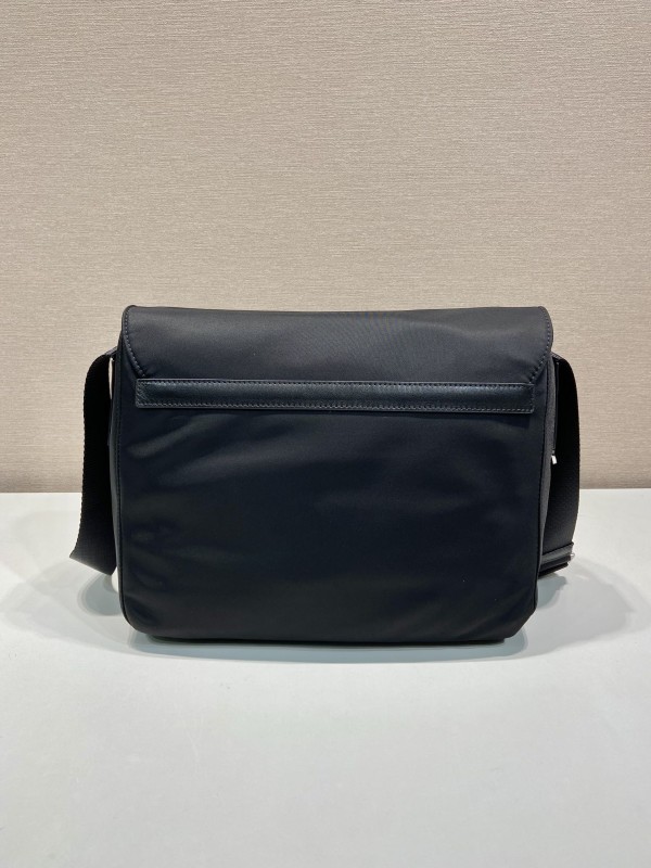 Prada(BD671B)