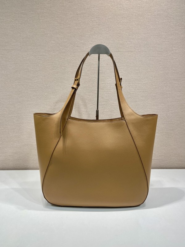Prada(1BG512)