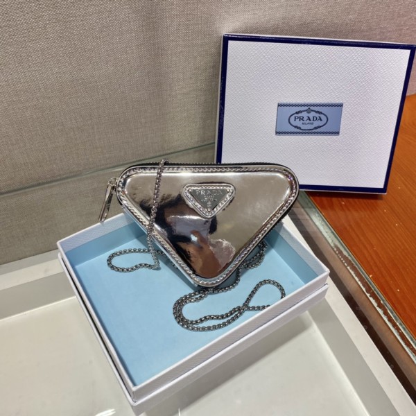 Prada(1BD733)