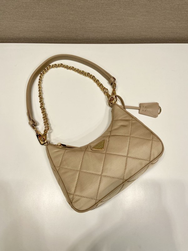 Prada(1BC204)