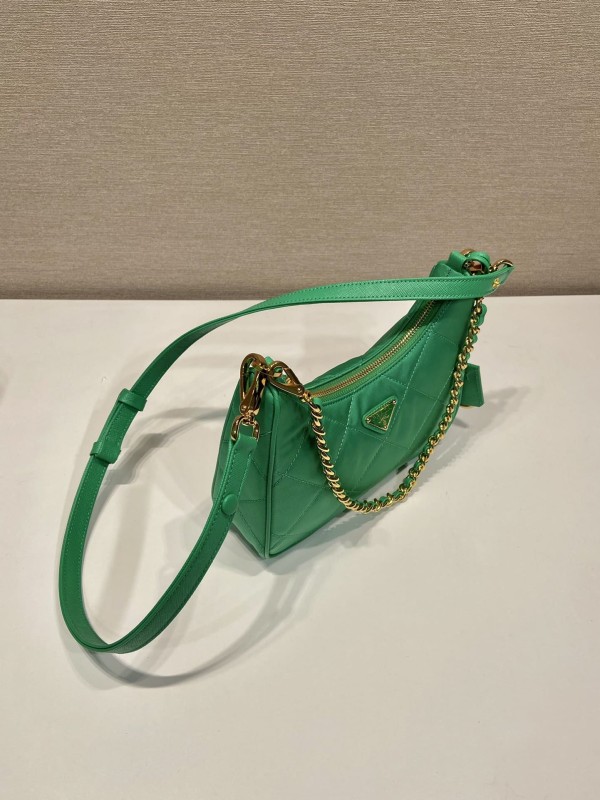 Prada(1BC204)