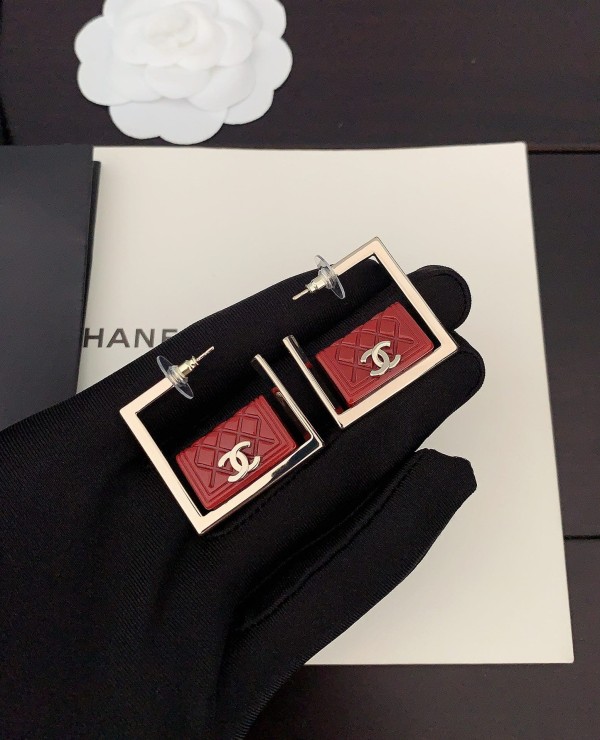 CHANEL