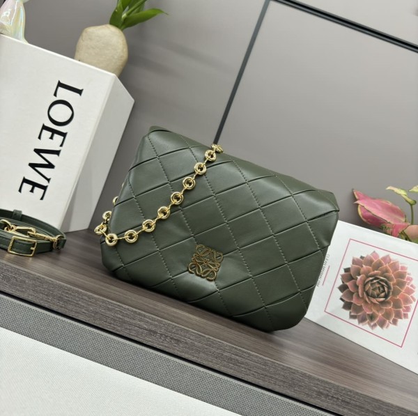 Loewe(Puffer Goya)
