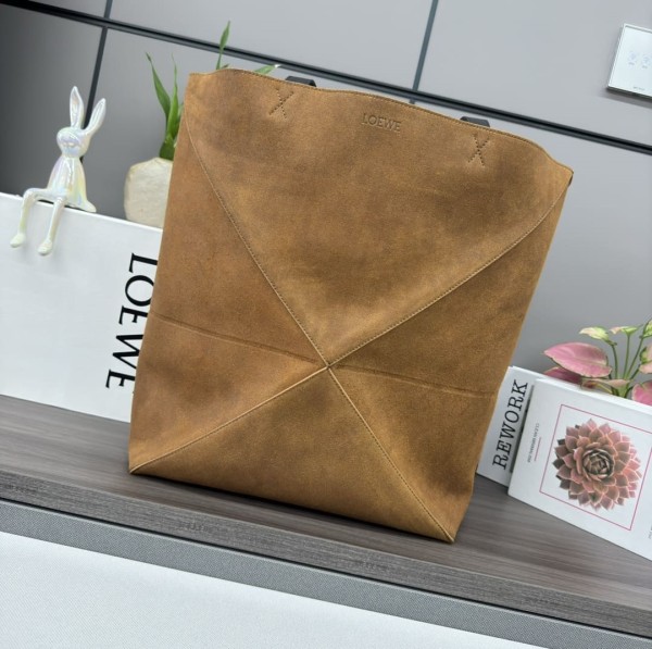 Loewe(Puzzle Fold)