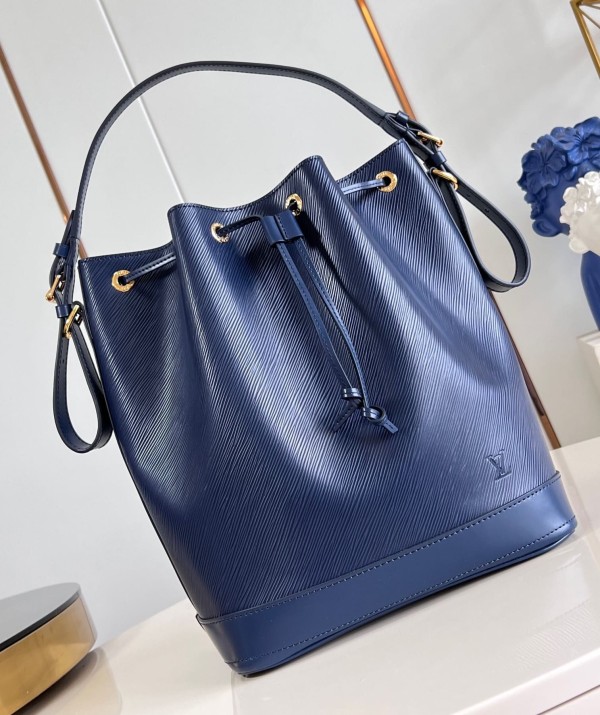 Louis Vuitton(Nautical Noé MM)