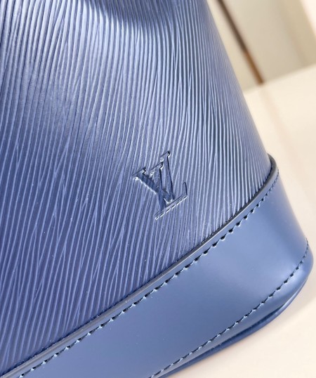 Louis Vuitton(Nautical Noé MM)