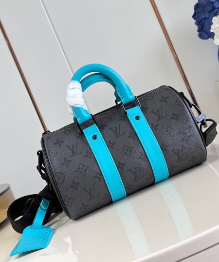 Louis Vuitton(Keepall Bandoulière 25)