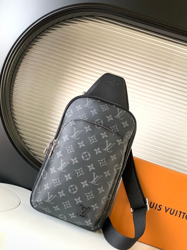 Louis Vuitton(Avenue)