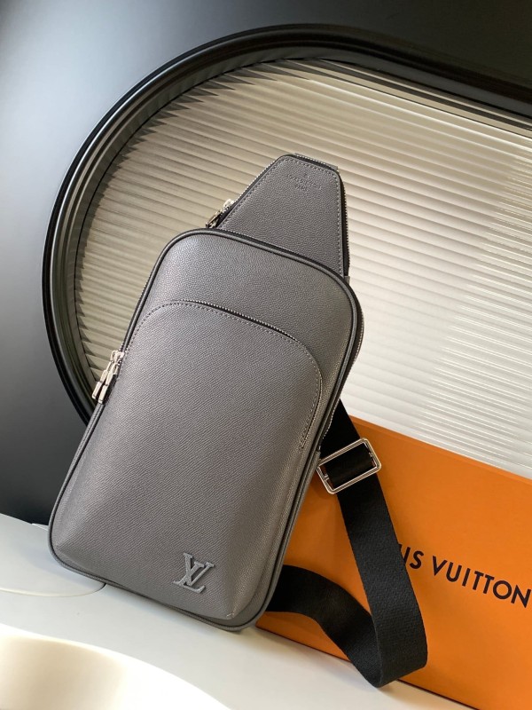 Louis Vuitton(Avenue)