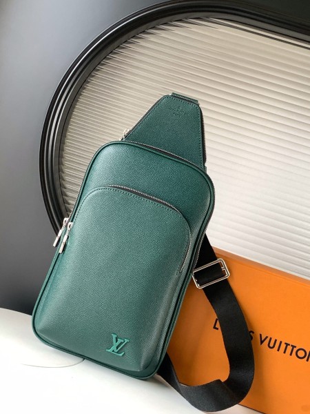 Louis Vuitton(Avenue)