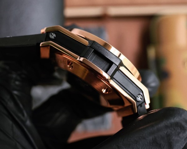 HUBLOT