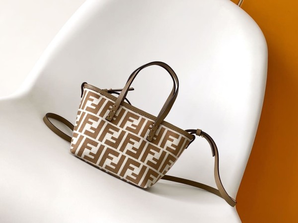 Fendi(Roll)
