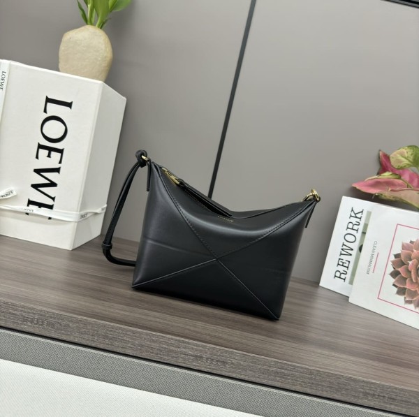 Loewe(Puzzle Fold pouch)
