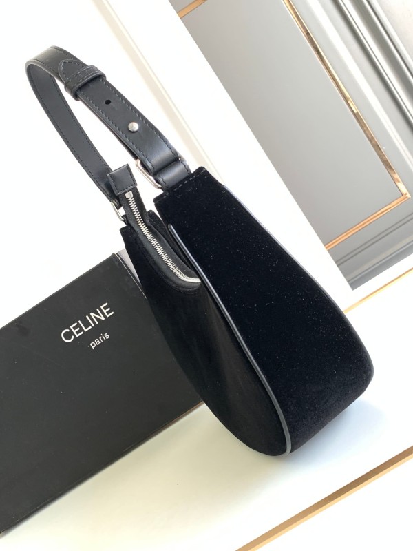 Celine(AVA TRIOMPHE)