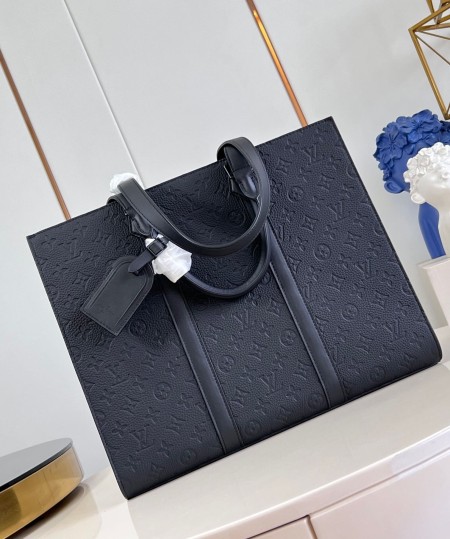 Louis Vuitton( Sac Plat 24H)