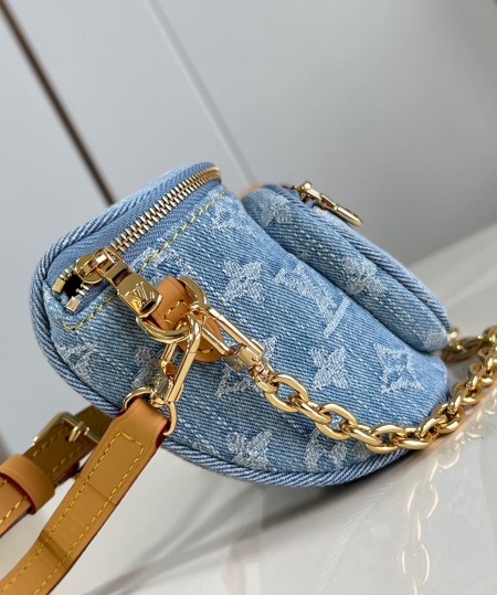 Louis Vuitton(Mini Bumbag)