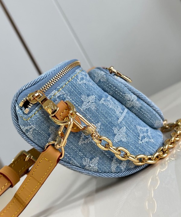 Louis Vuitton(Mini Bumbag)
