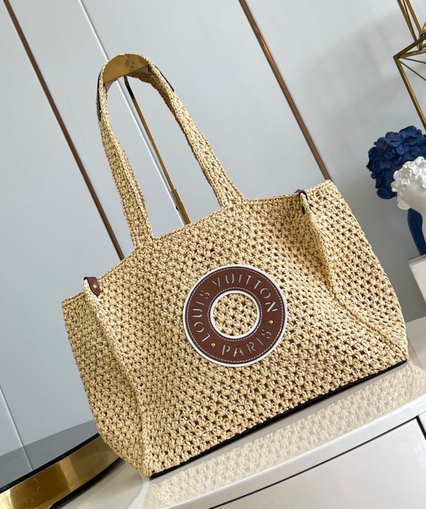 Louis Vuitton(OnTheGo)