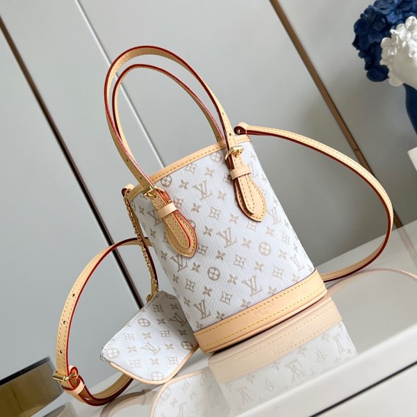 Louis Vuitton(Nano Bucket)