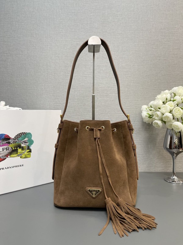 Prada(1BE079)