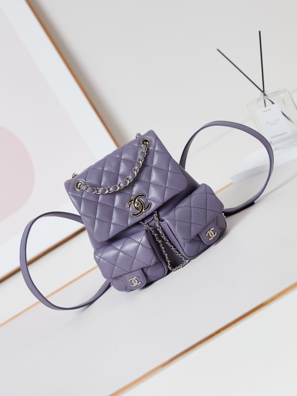 Chanel(24B)