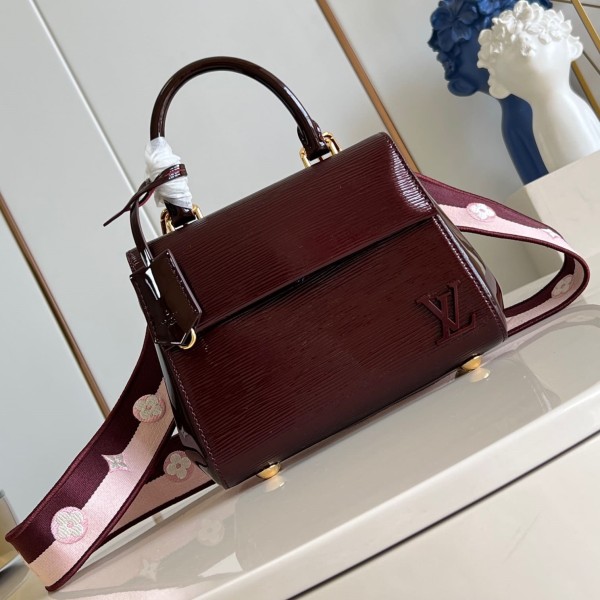 Louis Vuitton(Cluny BB)