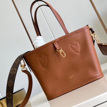 Louis Vuitton(Neverfull Bandoulière Inside Out BB)