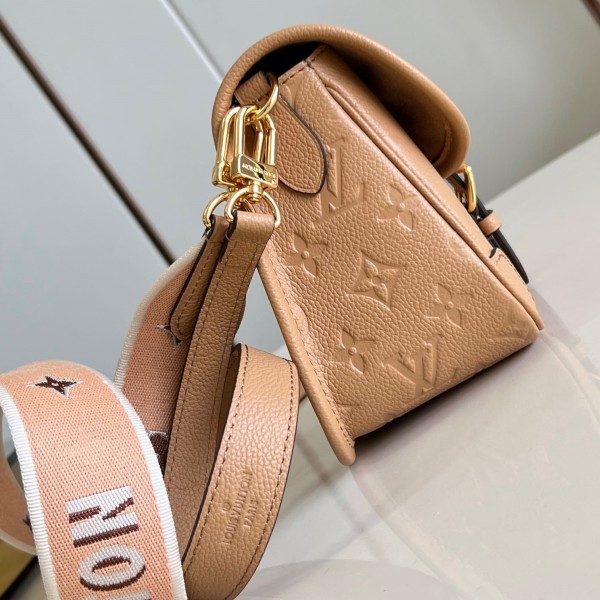 Louis Vuitton(Diane)