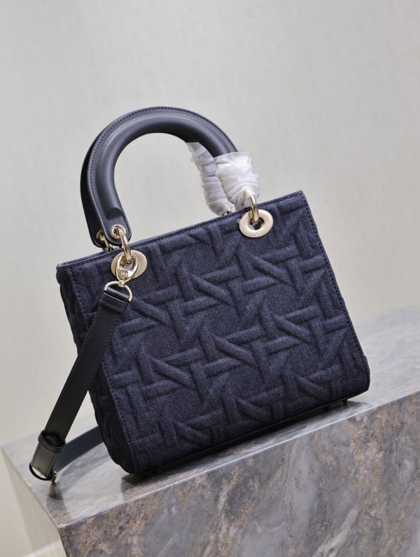 Dior( Lady Dior )
