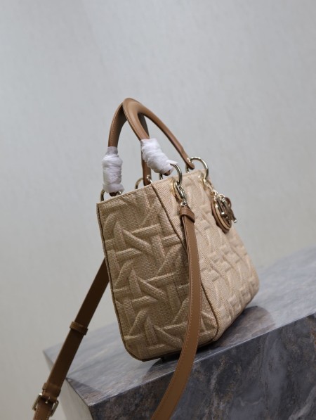 Dior(Lady Dior)
