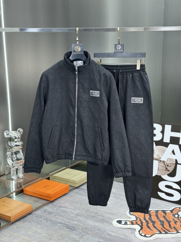 DIOR