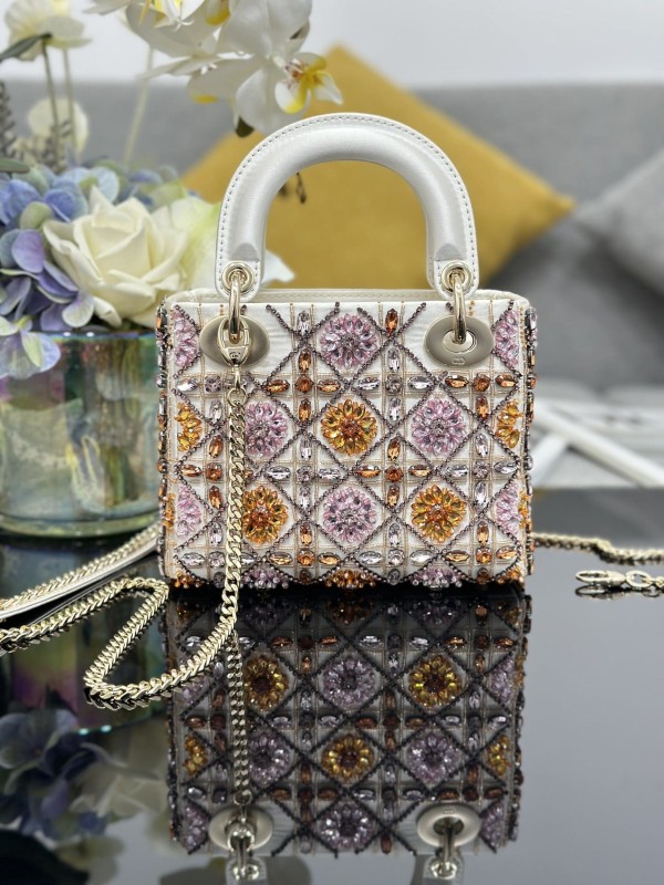 Dior(Lady Dior)