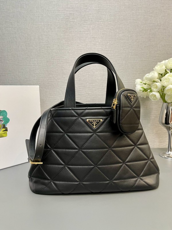 Prada(Matinee)